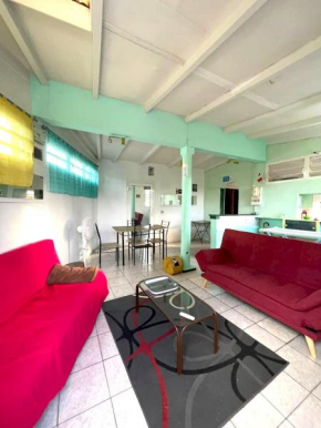 Maison confortable à Baie-Mahault avec climatisation